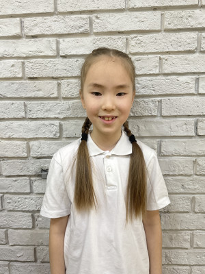 Айару Әбілхан