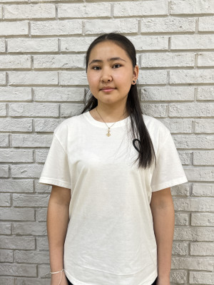 Айару Әбуханова