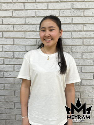 Айару Әбуханова