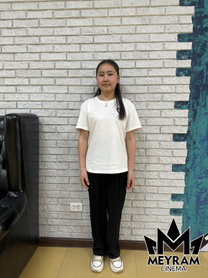 Айару Әбуханова