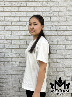 Айару Әбуханова