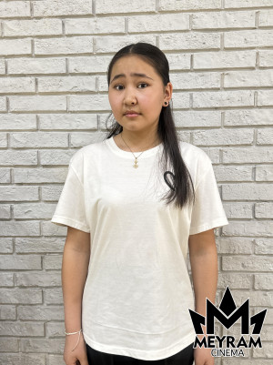 Айару Әбуханова