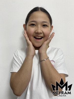 Айша Искакова