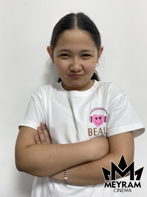 Айша Искакова