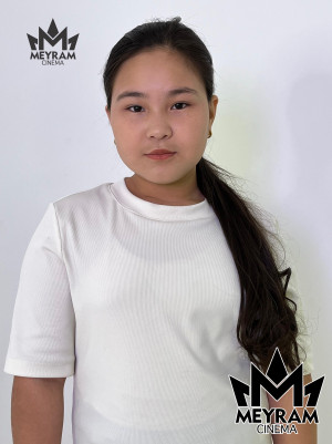 Аруна Әділхан