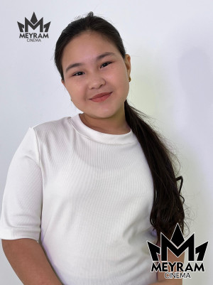 Аруна Әділхан