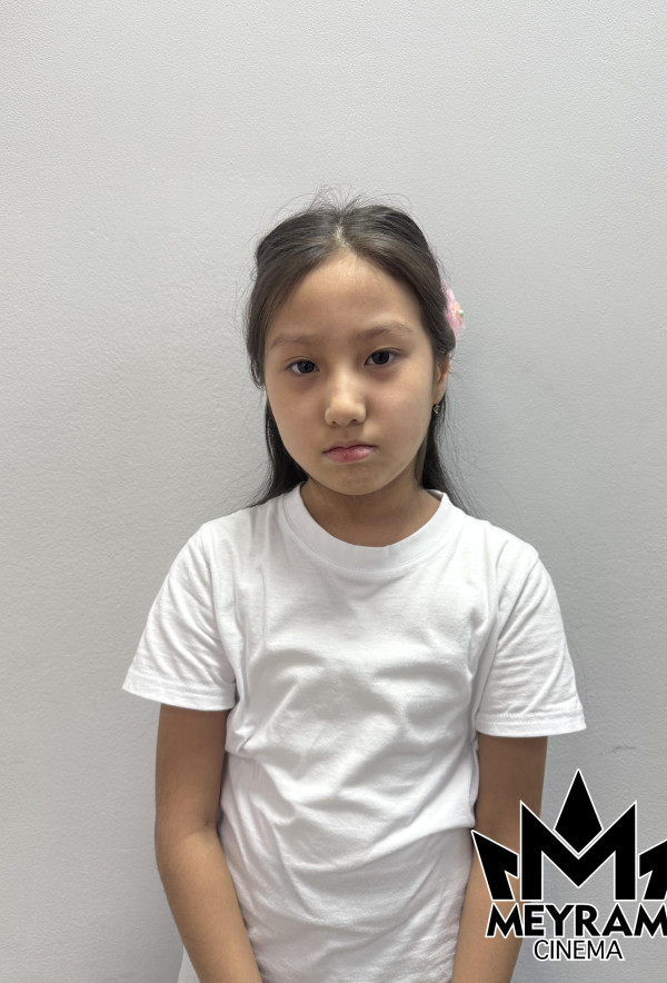 Айзере Азаматқызы