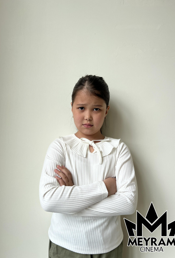 Айым Дүйсенбей