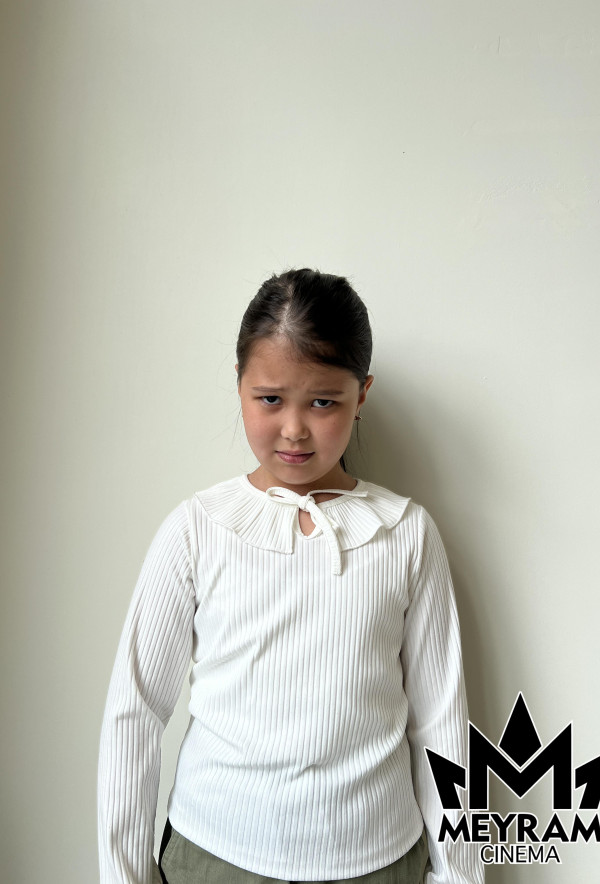 Айым Дүйсенбей