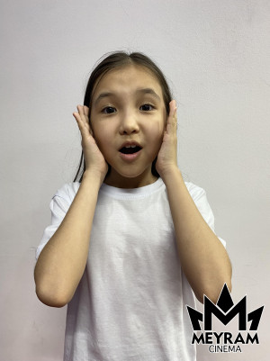 Әмина Кадирбек