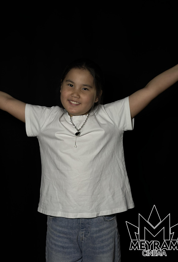 Жібек Шадман