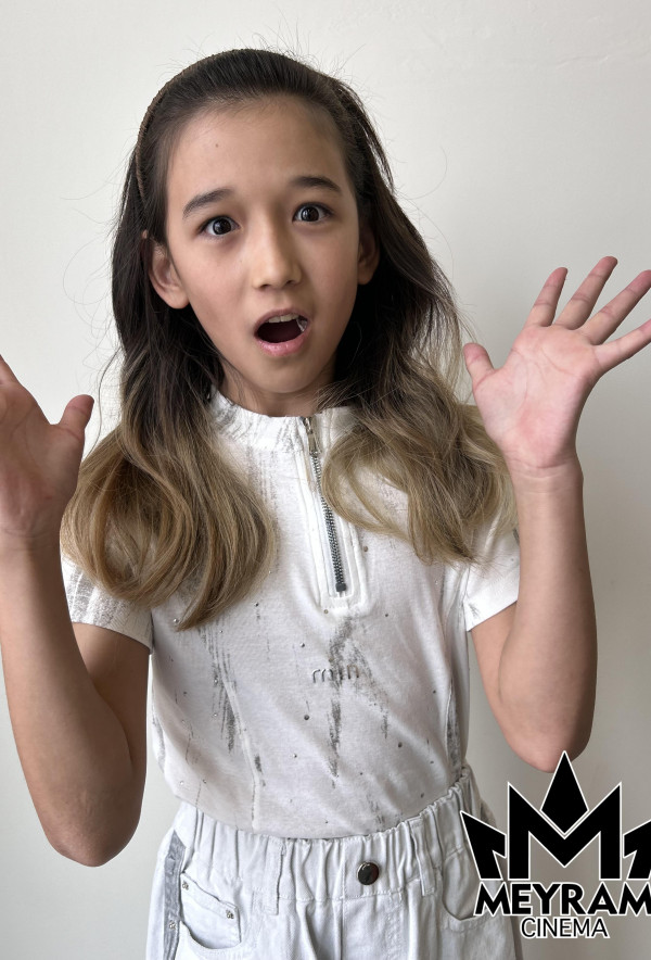 Аяна Атажан