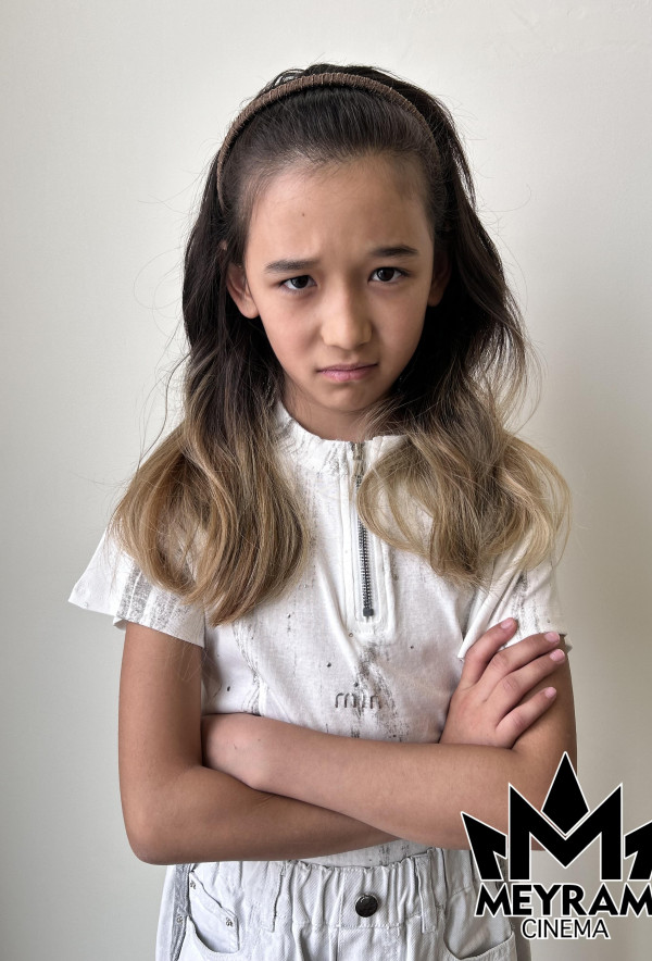 Аяна Атажан