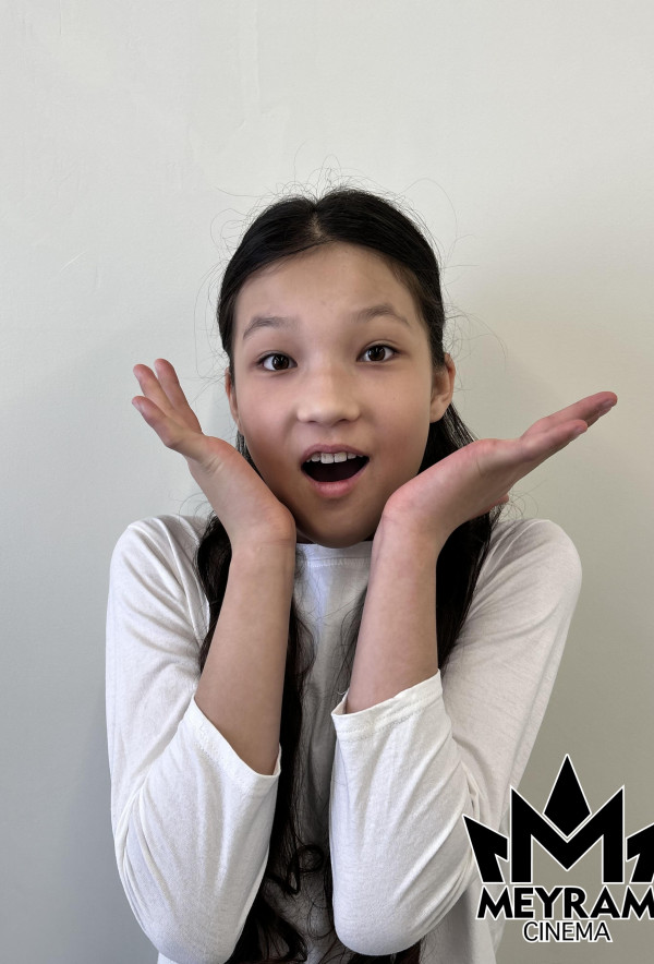 Жібек Икматбек