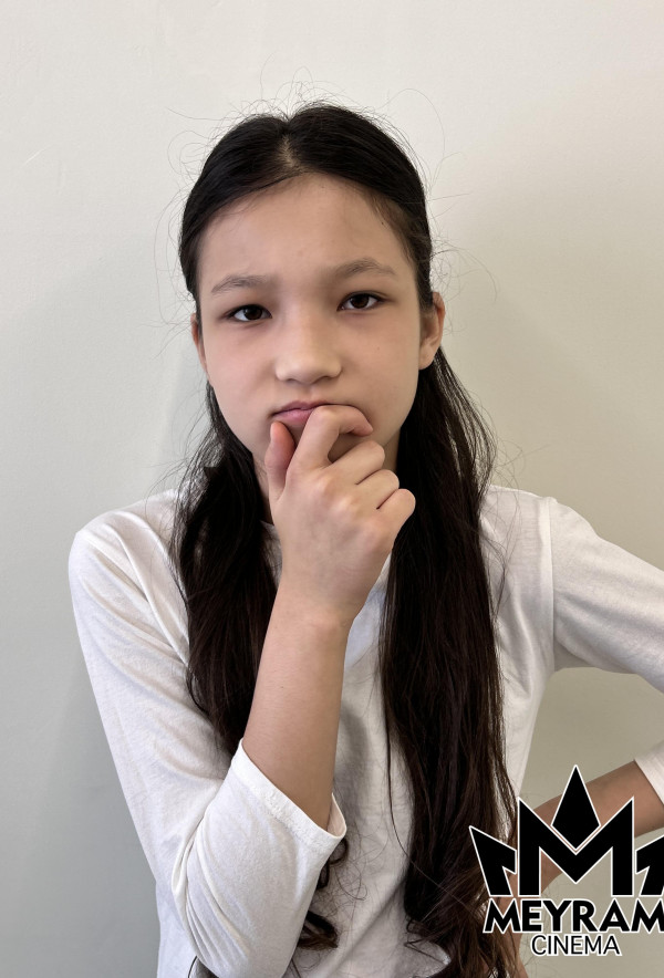 Жібек Икматбек