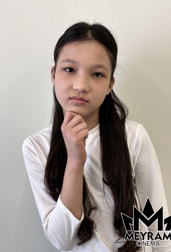 Жібек Икматбек