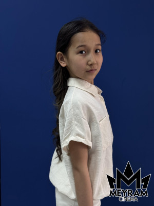 Шұғыла Дәулет