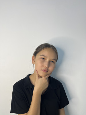 Аянат Султанова