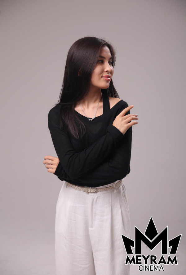 Айнұр Өзенбай