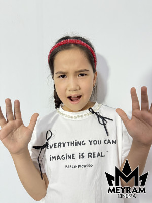 Жансая Дүйсенбек