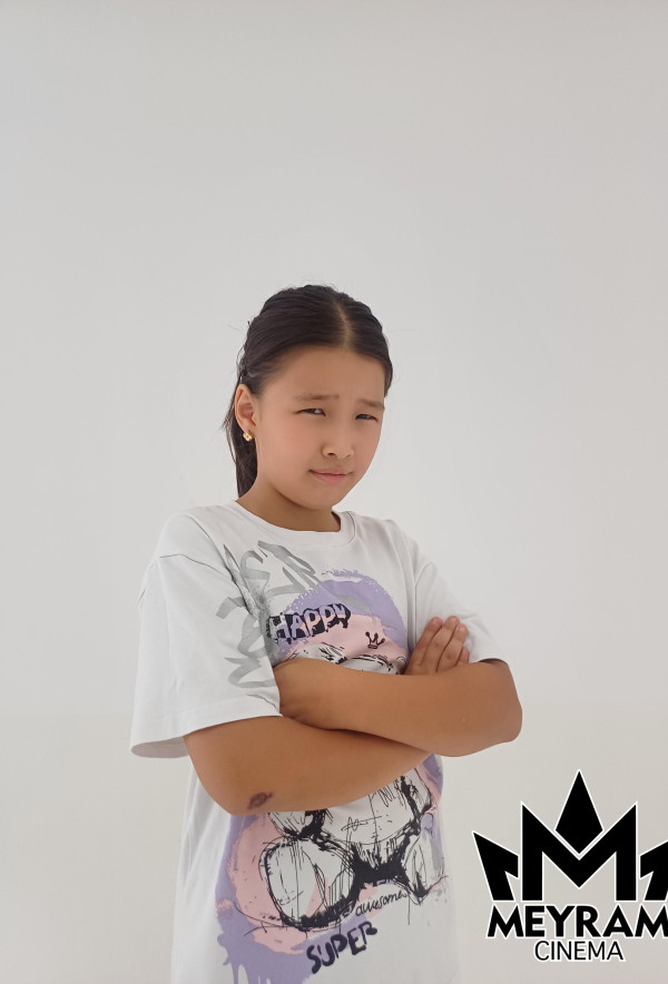 Көркем Нұрайдар