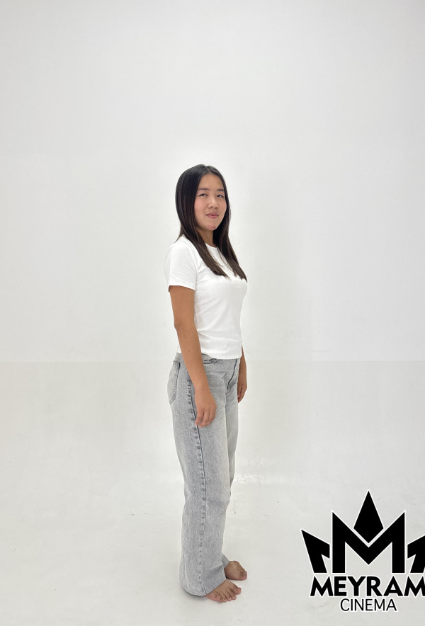 Пернеш Барат