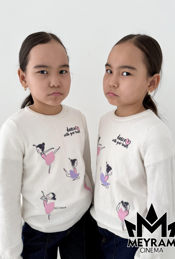 Адина Алина Аязбаева