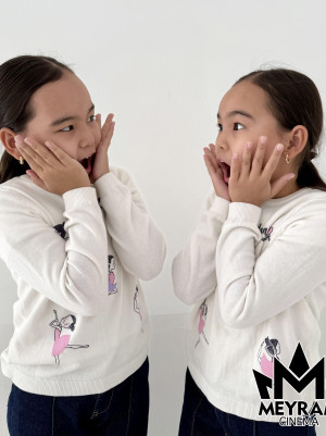 Адина Алина Аязбаева