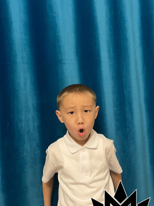 Санжар Жанат